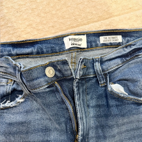Kensie jeans, never worn, perfect condition - Picture 5 of 5